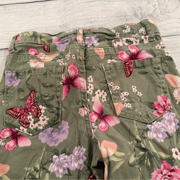 Place Olive Floral Butterfly girls Bermuda Shorts/size 10S - Picture 4 of 10